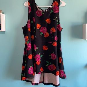 Torrid 2XL black top with orange / fuchsia flowers